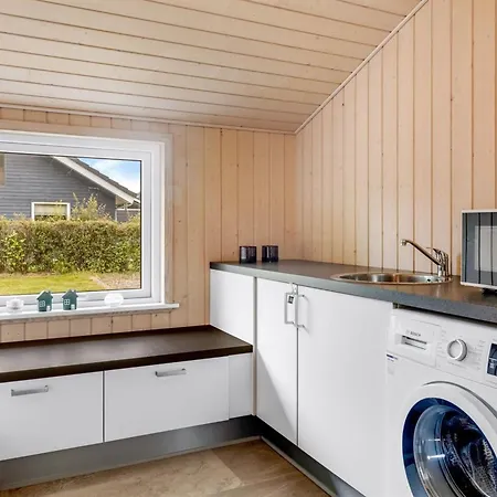 Ferienhaus Naewe - 30km From The Sea By Interhome