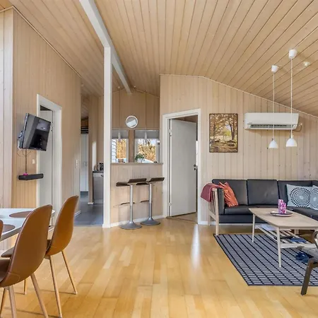 Naewe - 30km From The Sea By Interhome Toftlund
